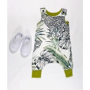 BABY BOYS JUNGLE ROMPER SIZE 12M